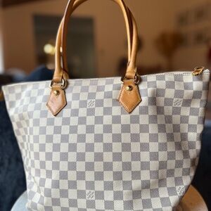 Louis Vuitton Saleya MM Damier Azur